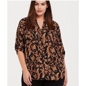 Torrid Women Georgette Button-Down Pullover Blouse Black Floral Jacquard Size 00